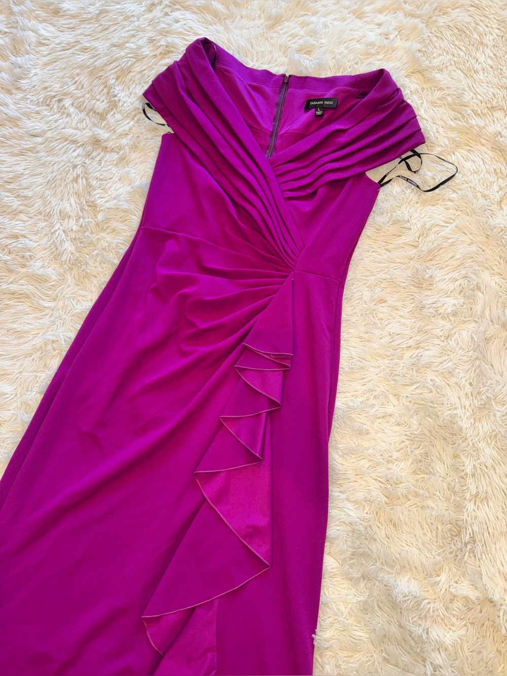 NEW TADASHI SHOJI TALISE waterfall Cascade magenta Ruffle Portrait Neck Gown L - Picture 7 of 12